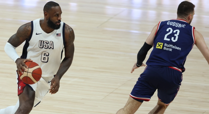 LeBron James vai ser porta-estandarte dos Estados Unidos na abertura