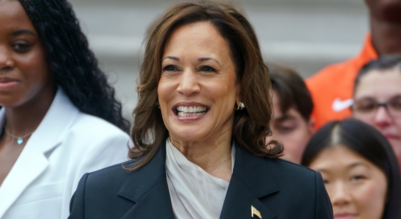 Kamala Harris soma apoio de doadores um dia após desistência de Biden