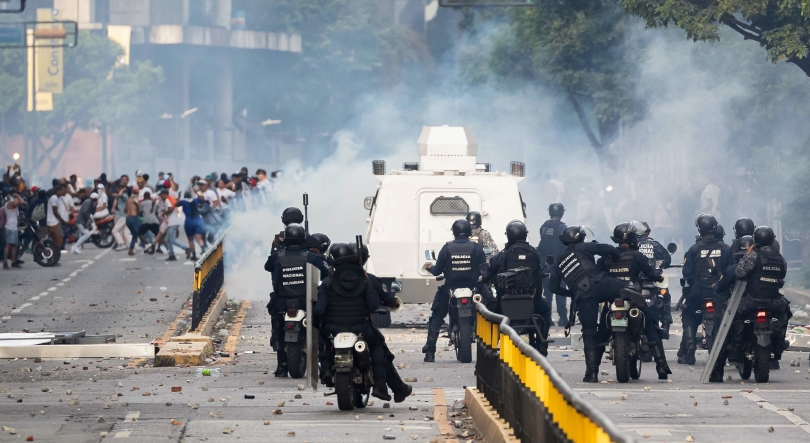 Quase 750 detidos nos protestos contra reeleição de Maduro na Venezuela