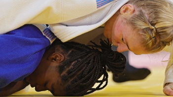 Taís Pina eliminada em -70 kg da competição de judo