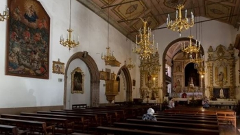 Pinturas do cadeiral da igreja de Machico estão a ser  recuperadas (áudio)