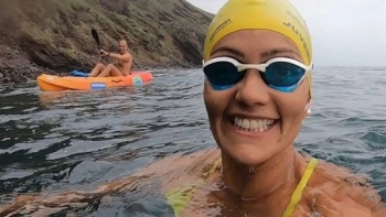 Mayra Santos quer nadar 60 kms entre a Madeira e as Desertas (áudio)