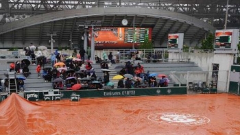 Chuva atrasa estreia de Nuno Borges em Roland Garros