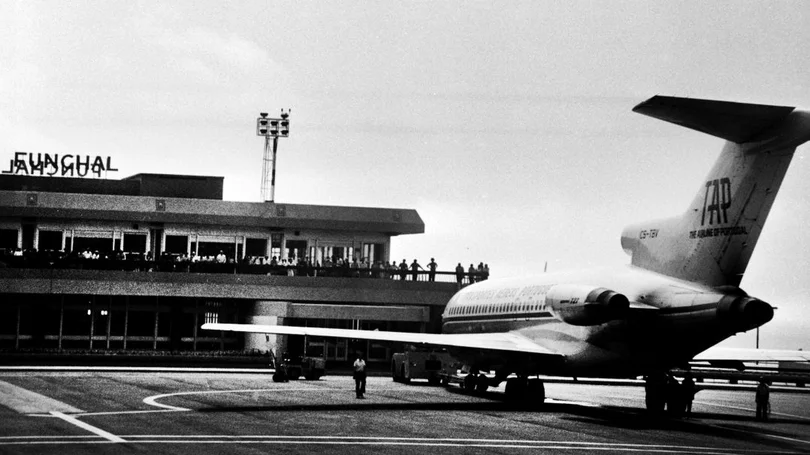 h-60-anos-aterrava-o-primeiro-avi-o-na-pista-do-aeroporto-da-madeira