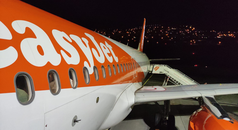 Tripulantes de cabine da easyJet em greve de 15 a 17 de agosto