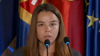 Mónica pede que os interesses públicos estejam à frente dos partidários (vídeo)