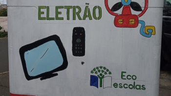 Sete escolas da Madeira no Projeto Eletrão (áudio)