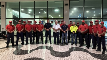 Imagem de Bombeiros açorianos já estão na Madeira