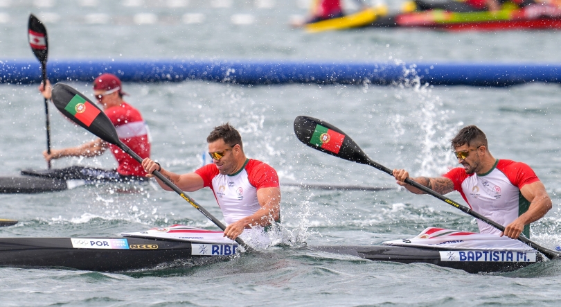 Canoístas João Ribeiro e Messias Baptista na final de K2 500 metros