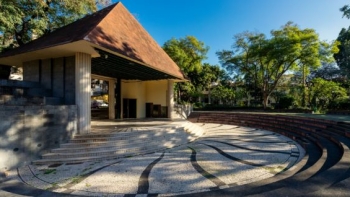 Jardim Municipal do Funchal palco de sessão de Bachata (áudio)