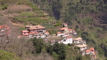 Imagem de Sete famílias retiradas da Fajã das Galinhas já foram realojadas