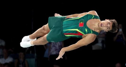 Gabriel Albuquerque quinto na final de trampolins