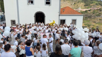 Imagem de Quinta Grande reza por criança assassinada no Reino Unido (vídeo)