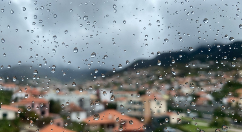 Queima dos fachos abençoada com chuva