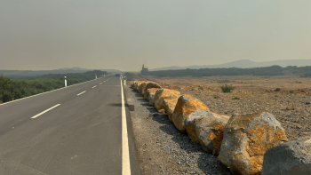 Várias estradas encerradas na sequência dos incêndios (vídeo)