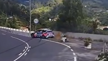 Meeke sai de estrada na subida para a Ribeira de Machico (vídeo)