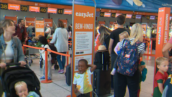 Mais de 200 voos da Easyjet foram cancelados (vídeo)