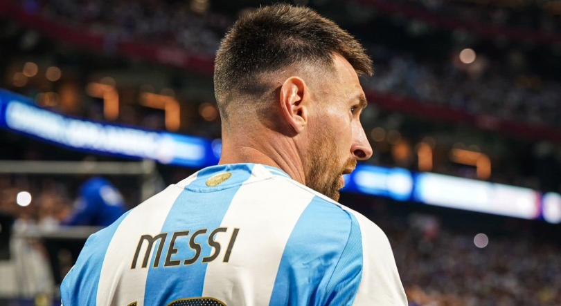 Messi volta aos relvados no sábado, dois meses depois