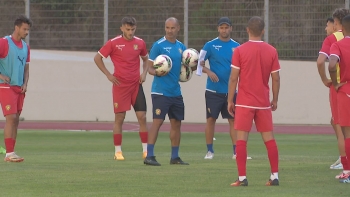 Silas já orientou o primeiro treino no Marítimo (vídeo)