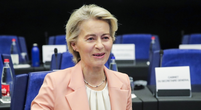 Von der Leyen propõe pasta de Serviços Financeiros para comissária europeia de Portugal