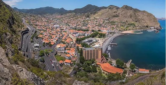 Machico aprova taxa turística em Assembleia Municipal