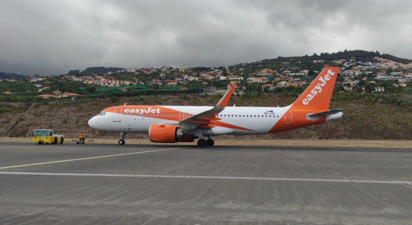 EasyJet anunciou hoje o reforço da operação para o Natal e Ano Novo