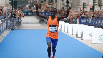 Wisley Kimeli e Rael Nguriatukel vencem maratona de Lisboa com domínio queniano