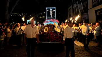 Machico realiza procissão do Senhor dos Milagres (vídeo)