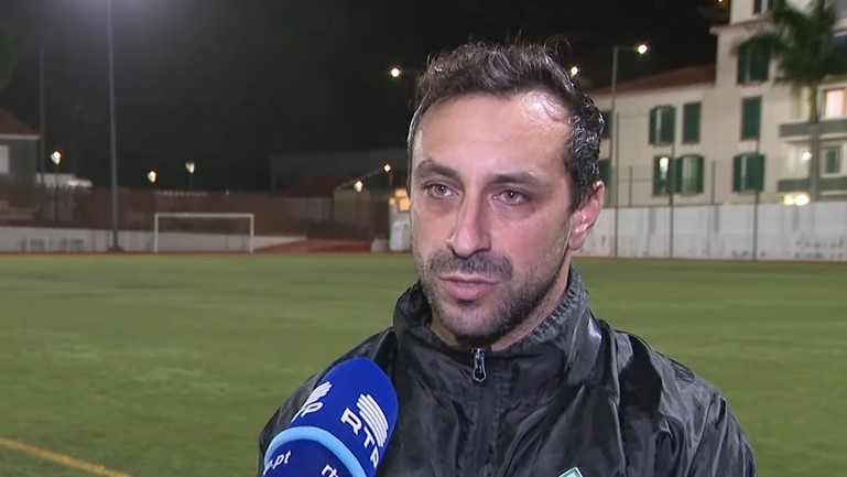 Ud Ribeira Ribeira Brava sonha com o tĂtulo de campeĂŁo (vĂdeo) â RTP Madeira