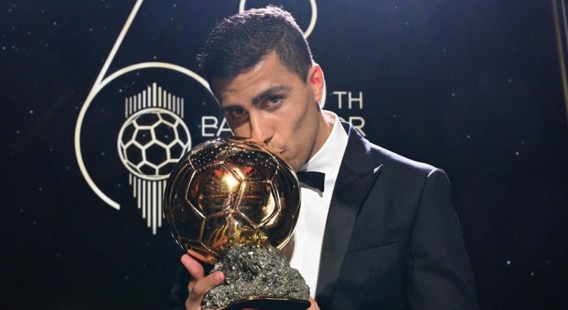 Rodri Hernández vence a Bola de Ouro