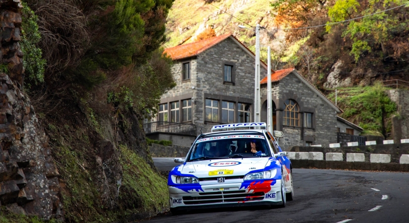 François Delecour continua líder do Rally Madeira Legend