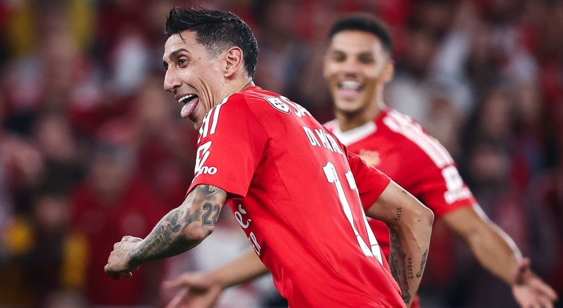 Benfica goleia FC Porto e aproxima-se do segundo posto