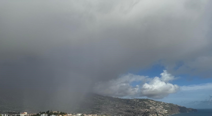 Mau tempo na Madeira ainda não terminou