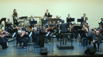 Imagem de Orquestra Clássica apresenta Paganini in Jazz (vídeo)