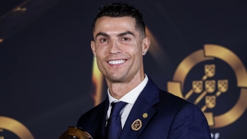 Ronaldo recebeu as ‘Quinas de Platina’ (vídeo)