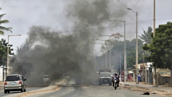 Imagem de Pelo menos 16 mortos desde segunda-feira na contestação dos resultados