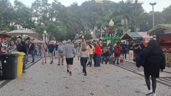 Comerciantes fazem balanço positivo do Mercadinho de Natal (áudio)