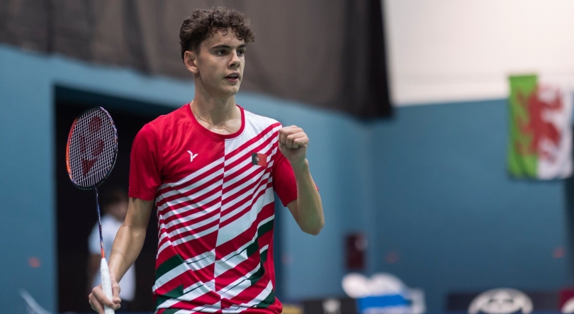 Tiago Berenguer nas meias-finais dos Europeus de badminton de sub-19