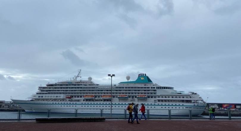 Amera de regresso à Madeira de onde sai diretamente para as Caraíbas