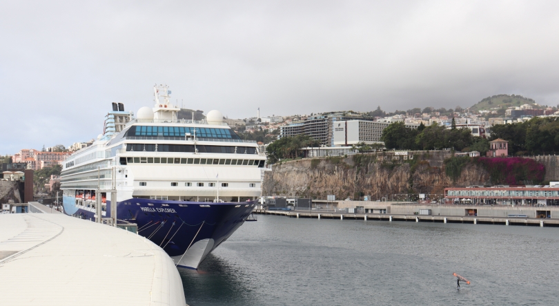 Imagem de Marella Explorer traz 2 684 pessoas à Madeira