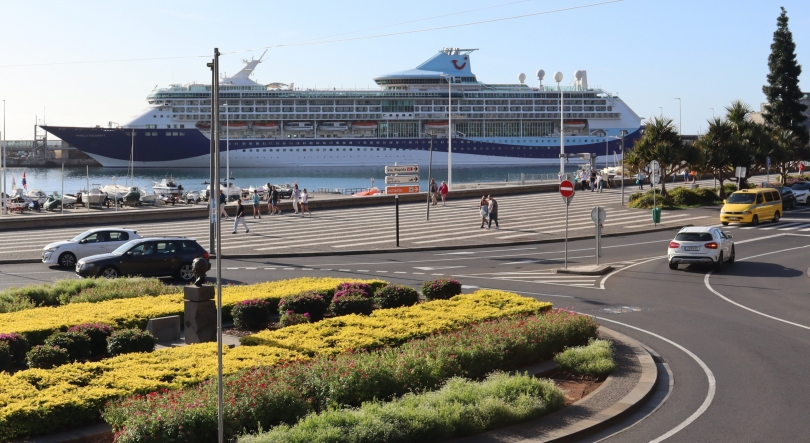 Imagem de Marella Discovery 2 traz 1 754 passageiros à Madeira