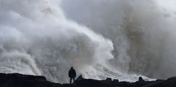 Imagem de IPMA avisa que depressão Herminia traz chuva e agitação marítima