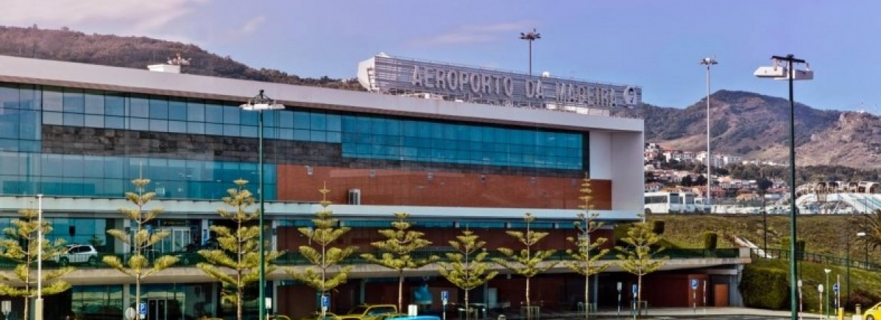 Imagem de Vento forte voltou a condicionar o Aeroporto da Madeira