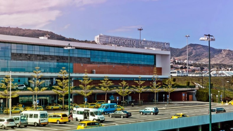 Imagem de Vento forte voltou a condicionar o Aeroporto da Madeira