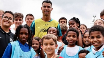 Imagem de Crianças sonham em ser como o Ronaldo (áudio)