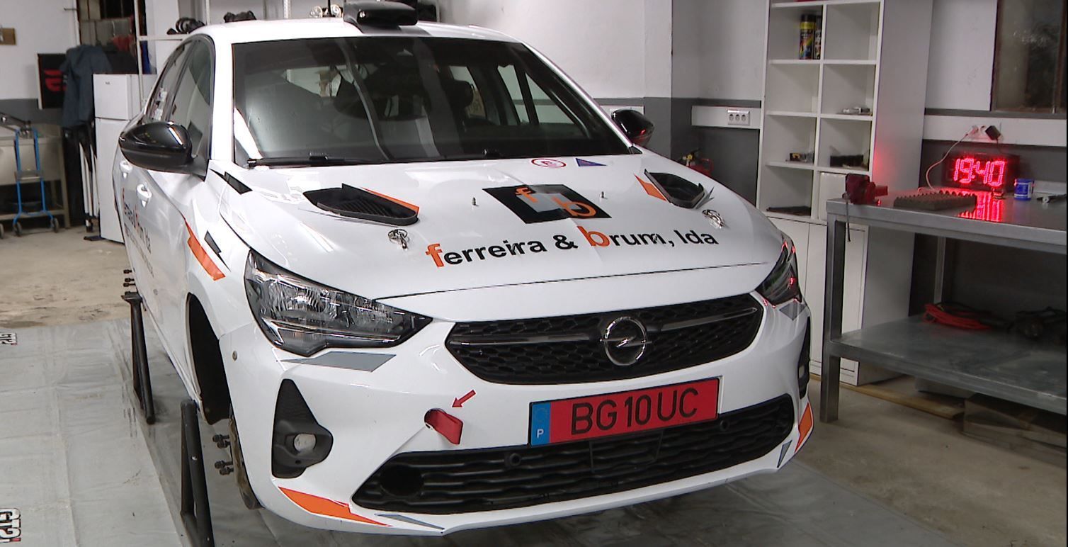 Carlos Ferreira na estrada com um Opel Corsa Rally4 (vídeo) – RTP Madeira