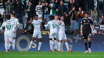 Imagem de Sporting vence Casa Pia em Rio Maior e coloca pressão no Benfica