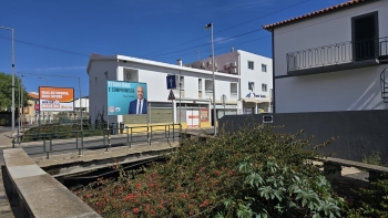 Imagem de Cartazes políticos ‘adornam’ Porto Santo (áudio)