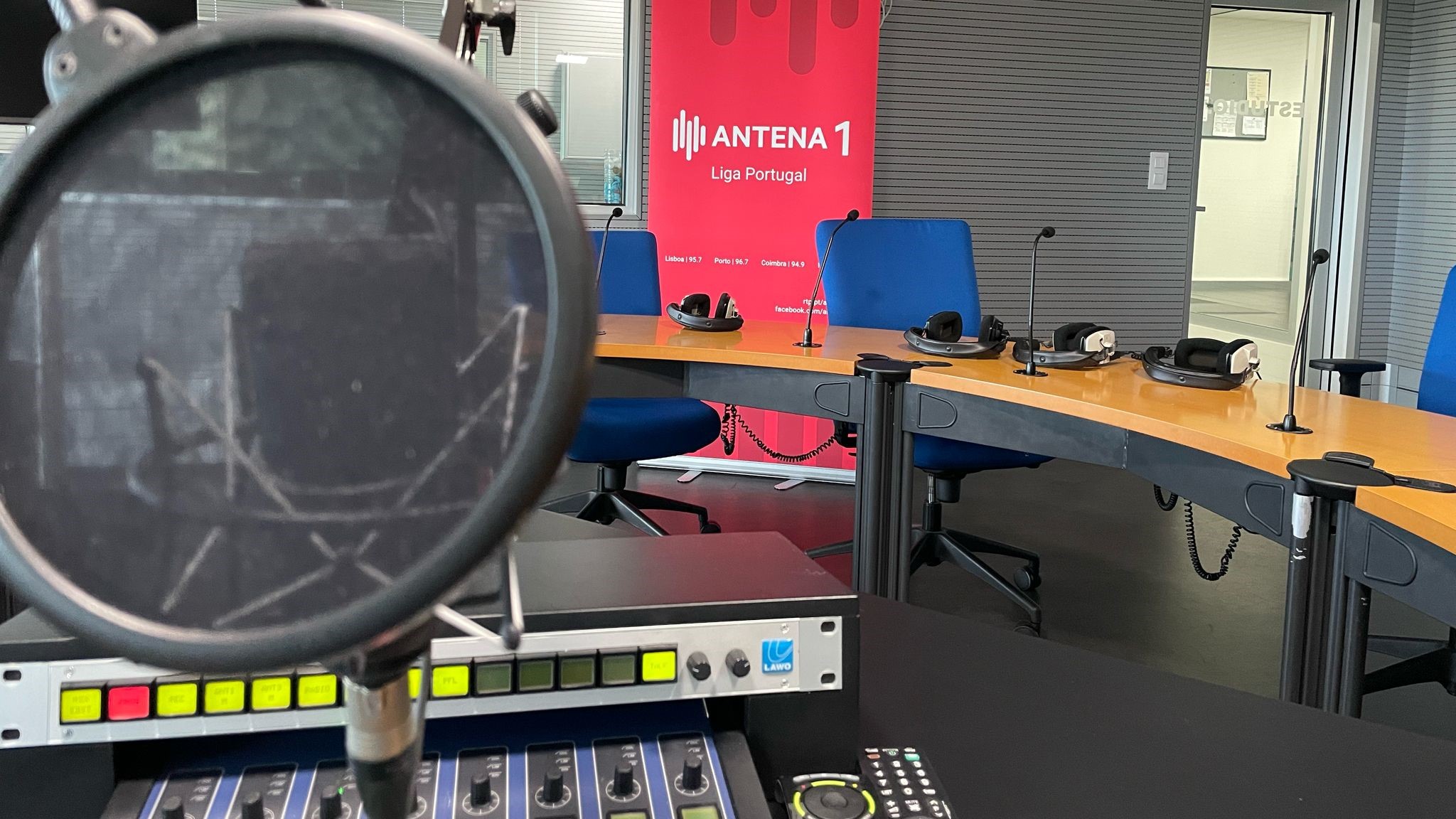 Antena 1 Madeira Promove Debates Entre Candidatos Pelo Circulo Da antena-1-madeira-promove-debates-entre-candidatos-pelo-circulo-da