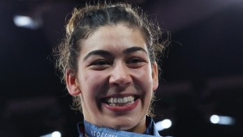 Imagem de Patrícia Sampaio sagra-se campeã europeia em -78 kg